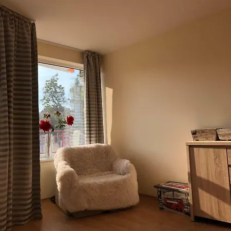 In Riviera Beach Apartman Ravda
