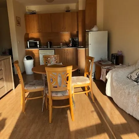 Apartman In Riviera Beach Ravda
