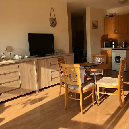 Apartman In Riviera Beach Ravda