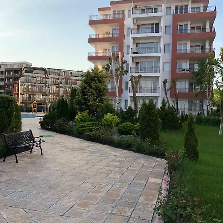 Apartman In Riviera Beach *